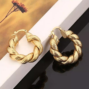 Mini Twist Hoops