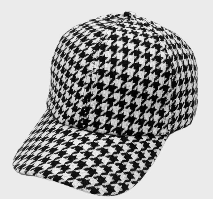 Houndstooth fitted baseball cap hat