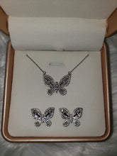Load image into Gallery viewer, Lyla Butterfly Set
